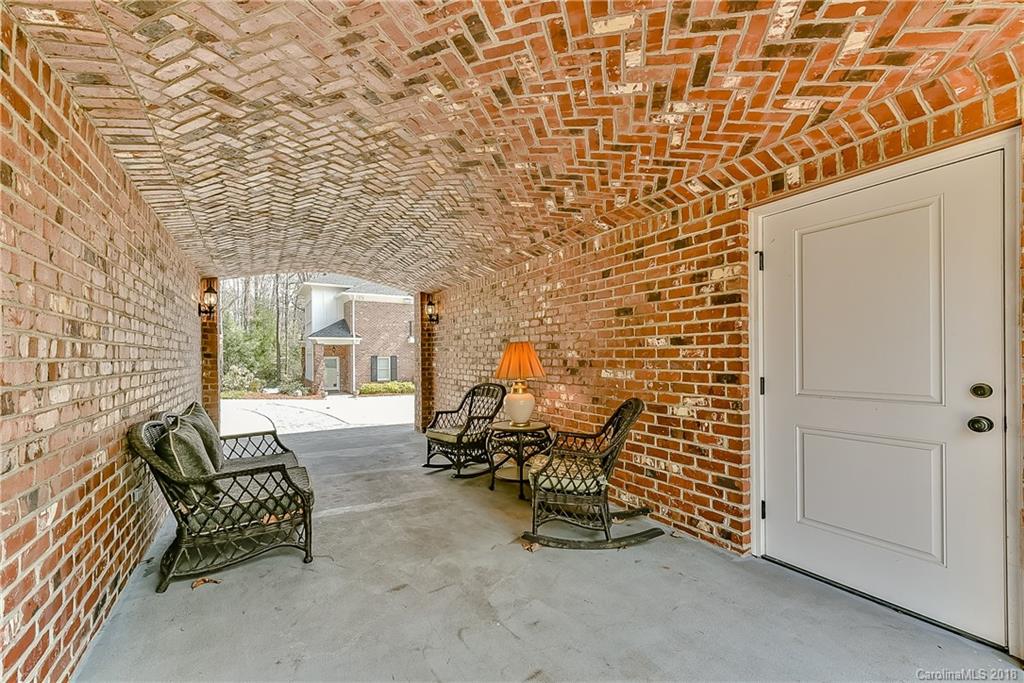 4017 Seminole Court Charlotte NC 28210