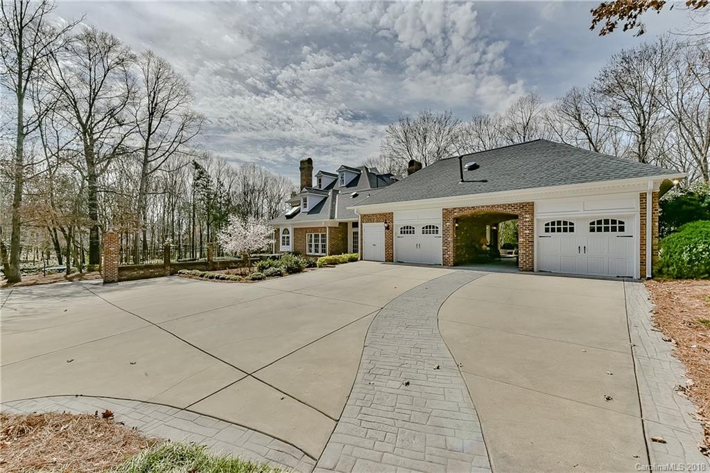 4017 Seminole Court Charlotte NC 28210