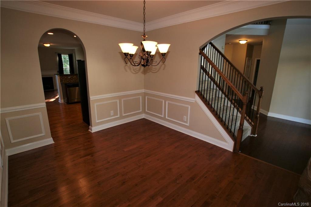 10205 Montrose Drive Nw Charlotte NC 28269