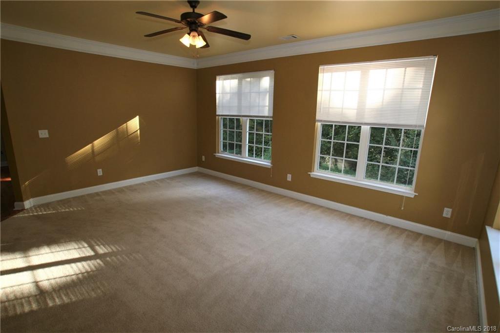 10205 Montrose Drive Nw Charlotte NC 28269