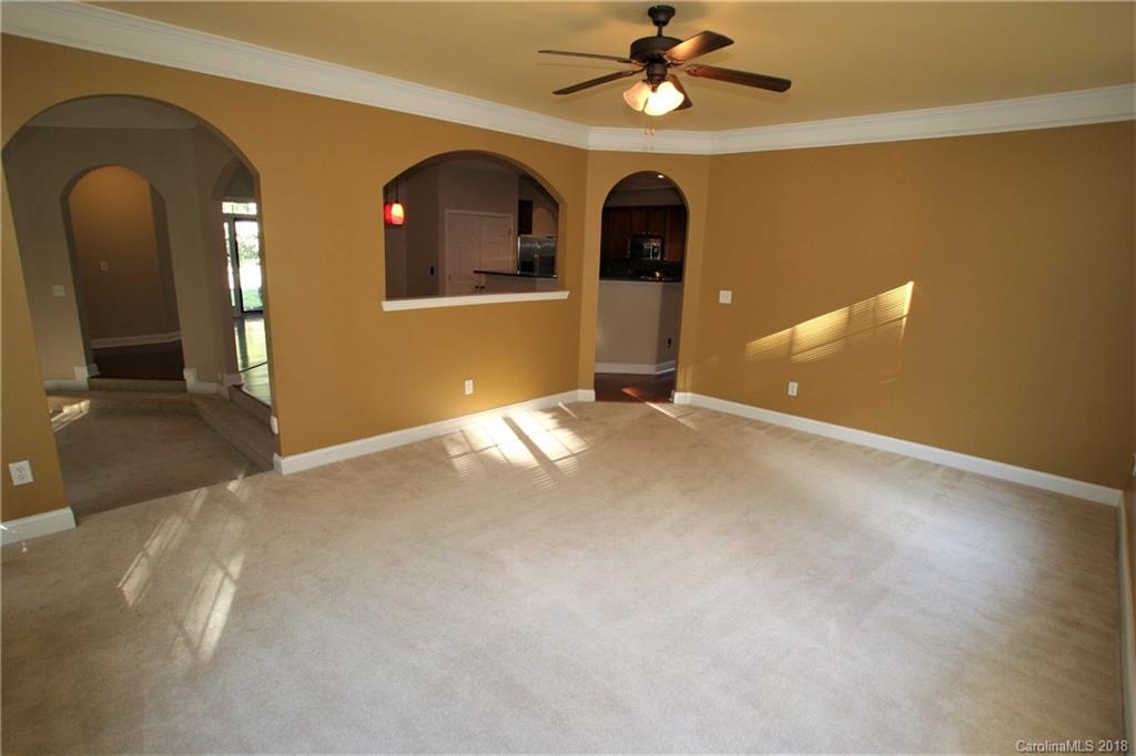 10205 Montrose Drive Nw Charlotte NC 28269