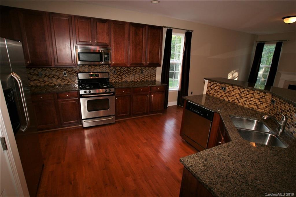 10205 Montrose Drive Nw Charlotte NC 28269
