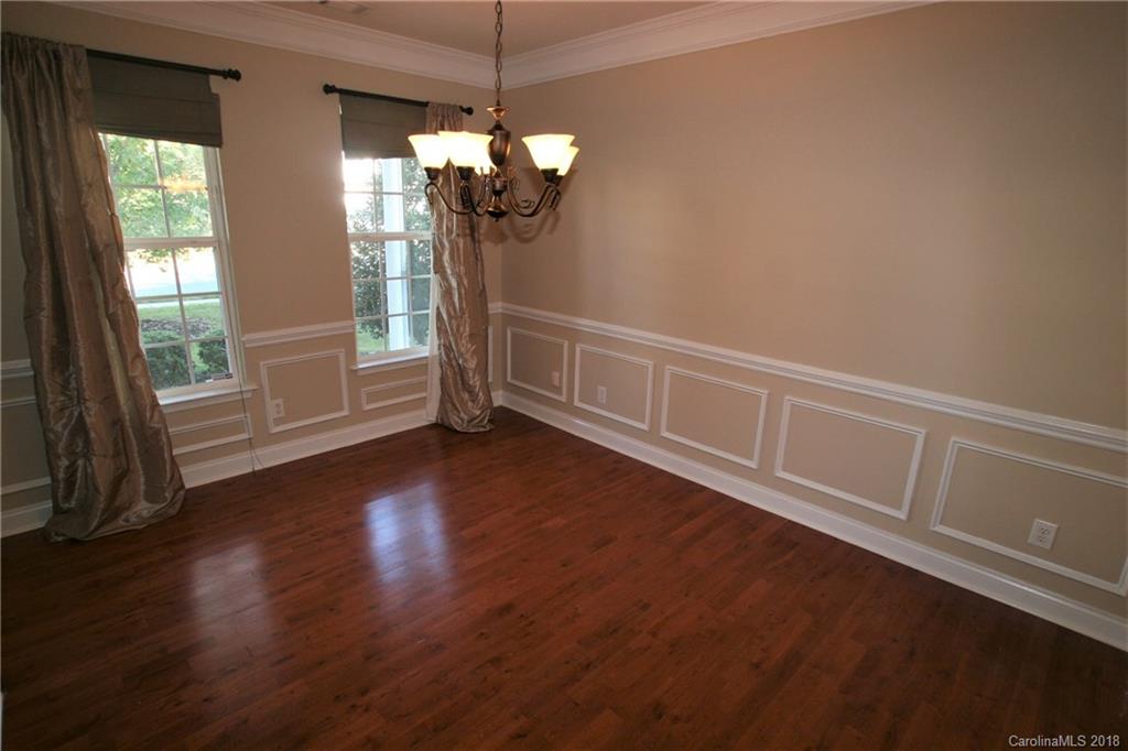 10205 Montrose Drive Nw Charlotte NC 28269