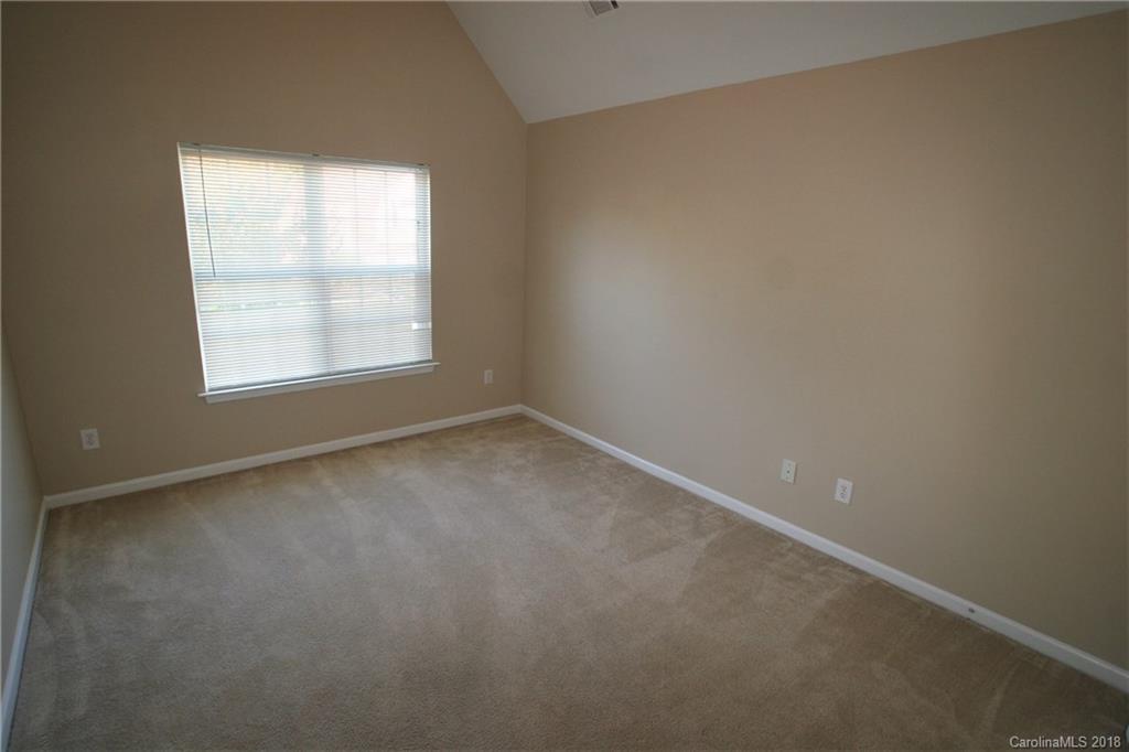 10205 Montrose Drive Nw Charlotte NC 28269