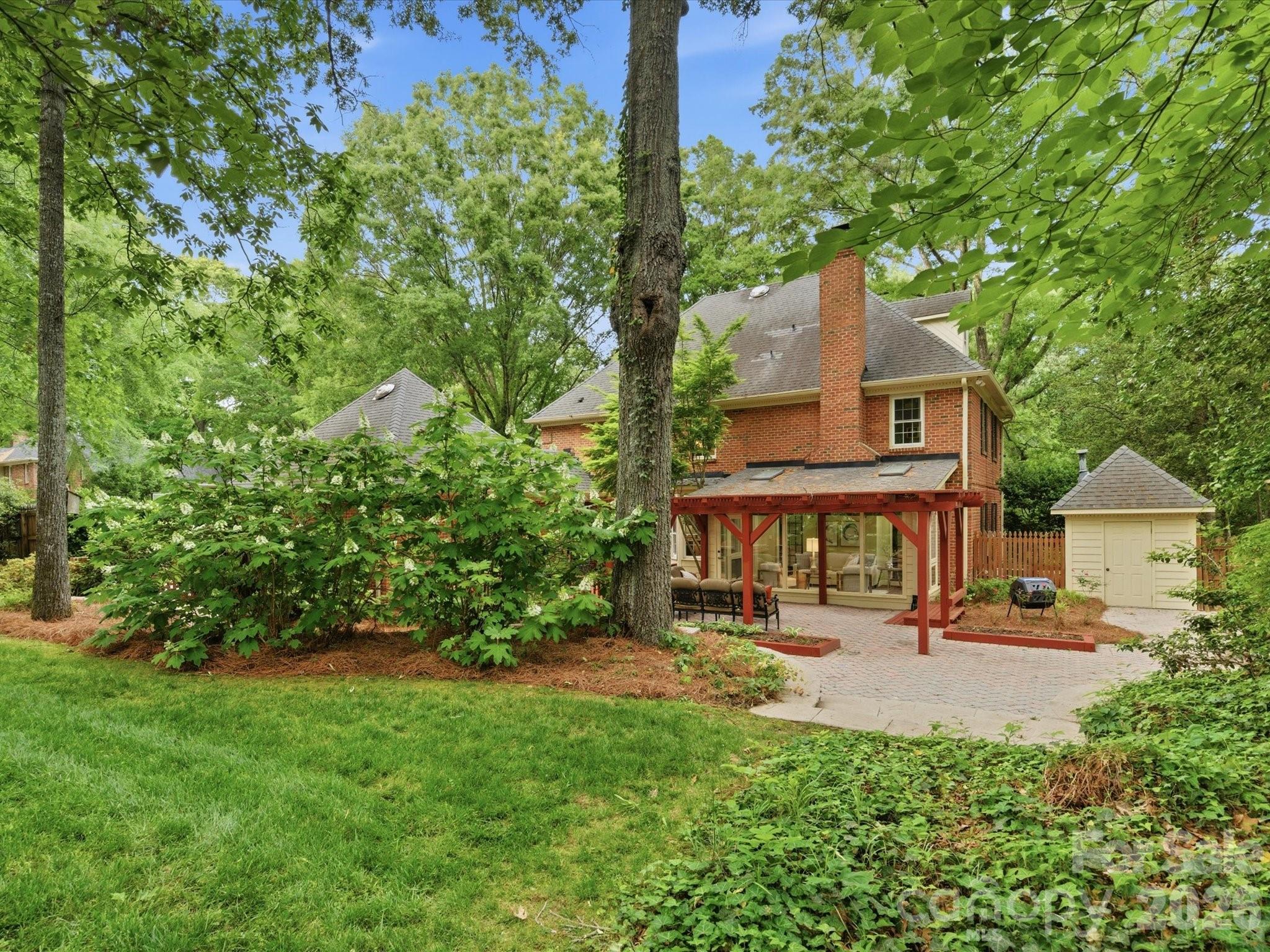 2506 Winding Oak Drive Charlotte NC 28270