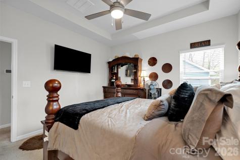 4301 Grove Street Charlotte NC 28269