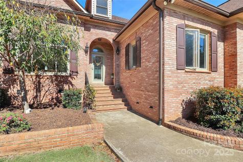 19 Bowen Drive Belmont NC 28012