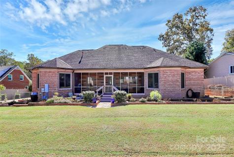 19 Bowen Drive Belmont NC 28012