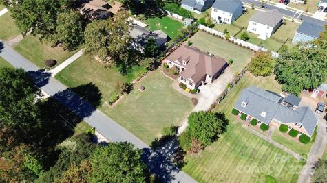 19 Bowen Drive Belmont NC 28012