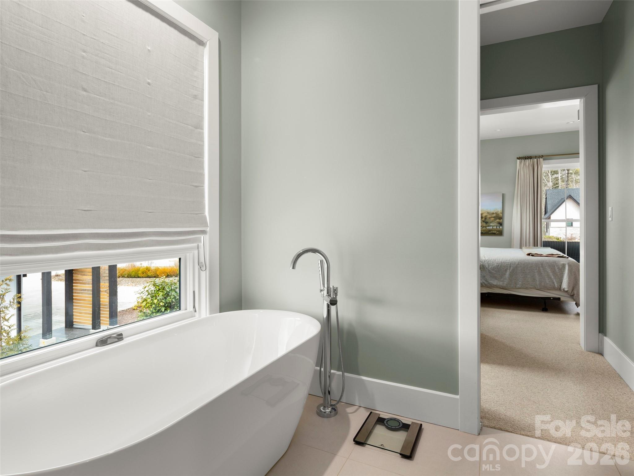 206 Kelmscott Lane Asheville NC 28803