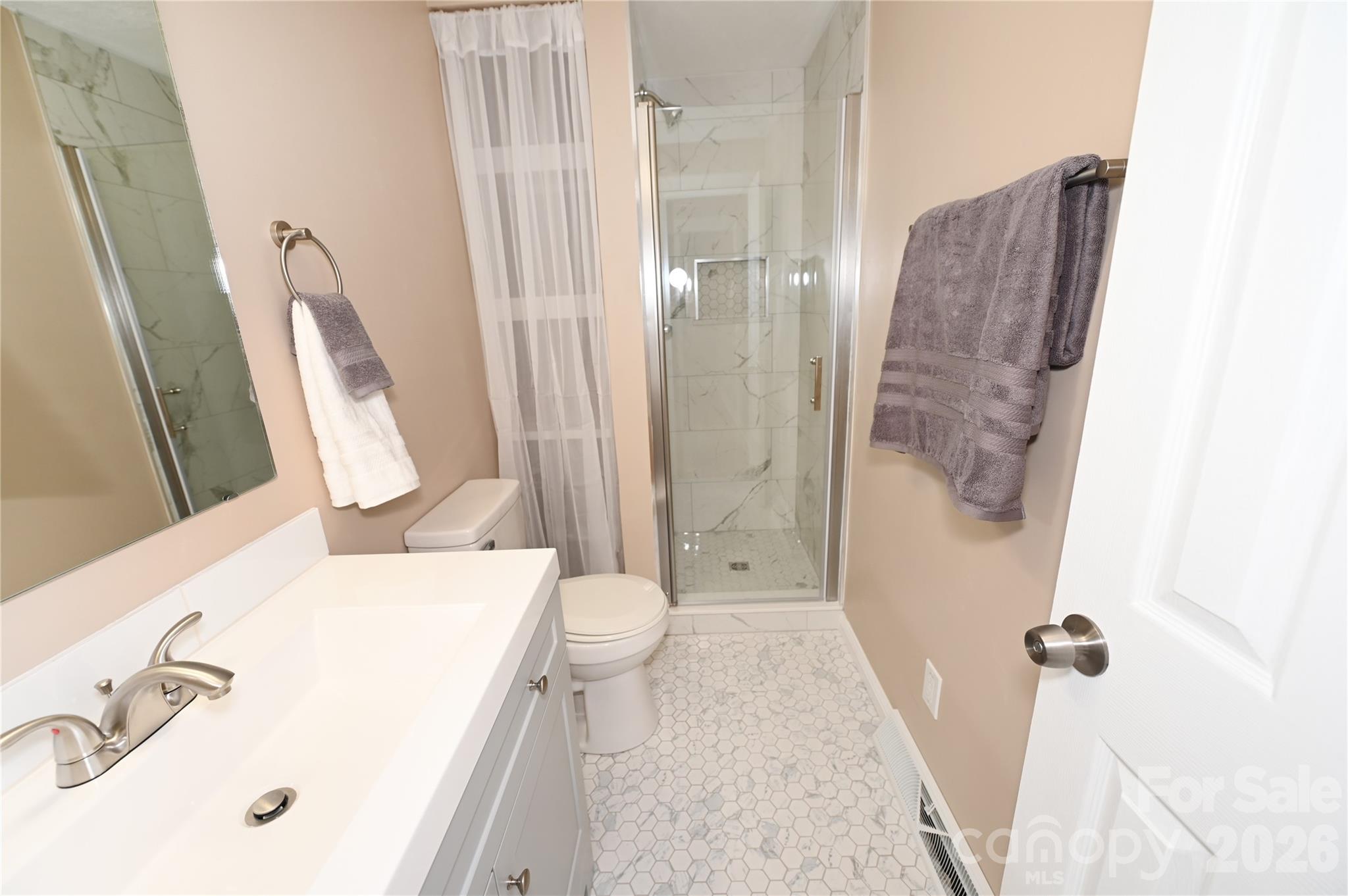 648 7th Avenue SE Hickory NC 28602
