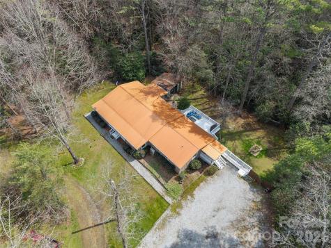 18 Holly Springs Drive Sapphire NC 28774
