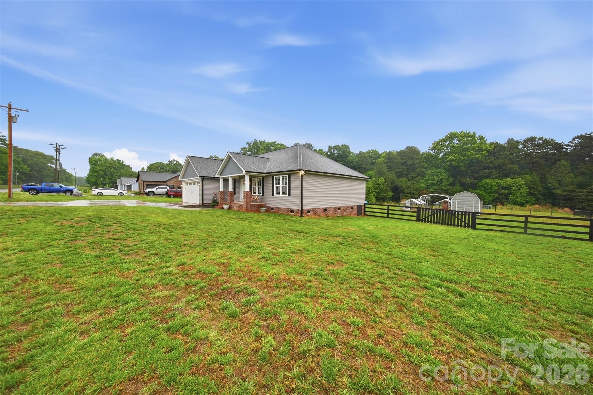 2343 Shoal Road Crouse NC 28033
