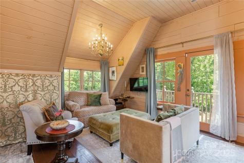 106 Mccauley Drive Asheville NC 28803