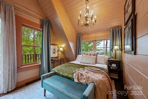 106 Mccauley Drive Asheville NC 28803