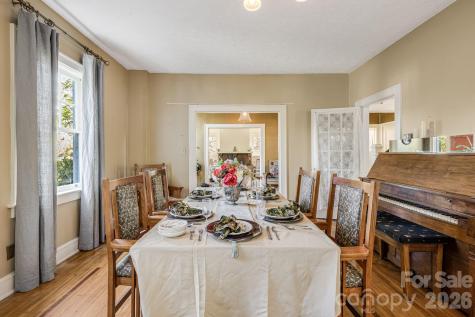 29 Walnut Street Hot Springs NC 28743