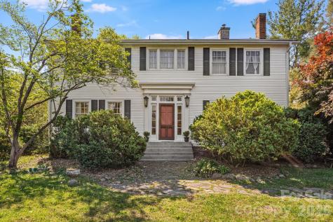 29 Walnut Street Hot Springs NC 28743