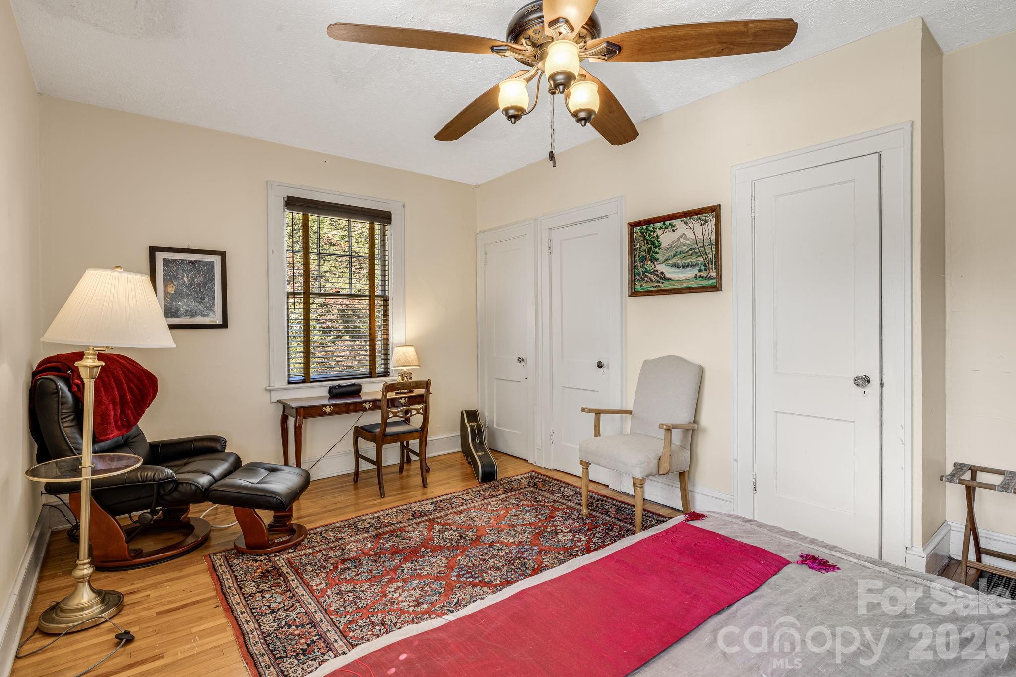 29 Walnut Street Hot Springs NC 28743