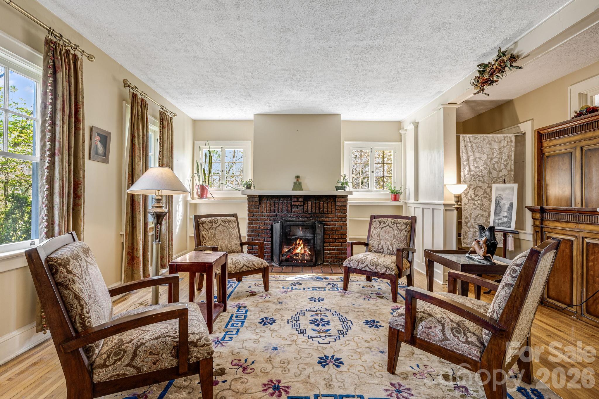 29 Walnut Street Hot Springs NC 28743
