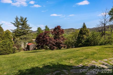 29 Walnut Street Hot Springs NC 28743