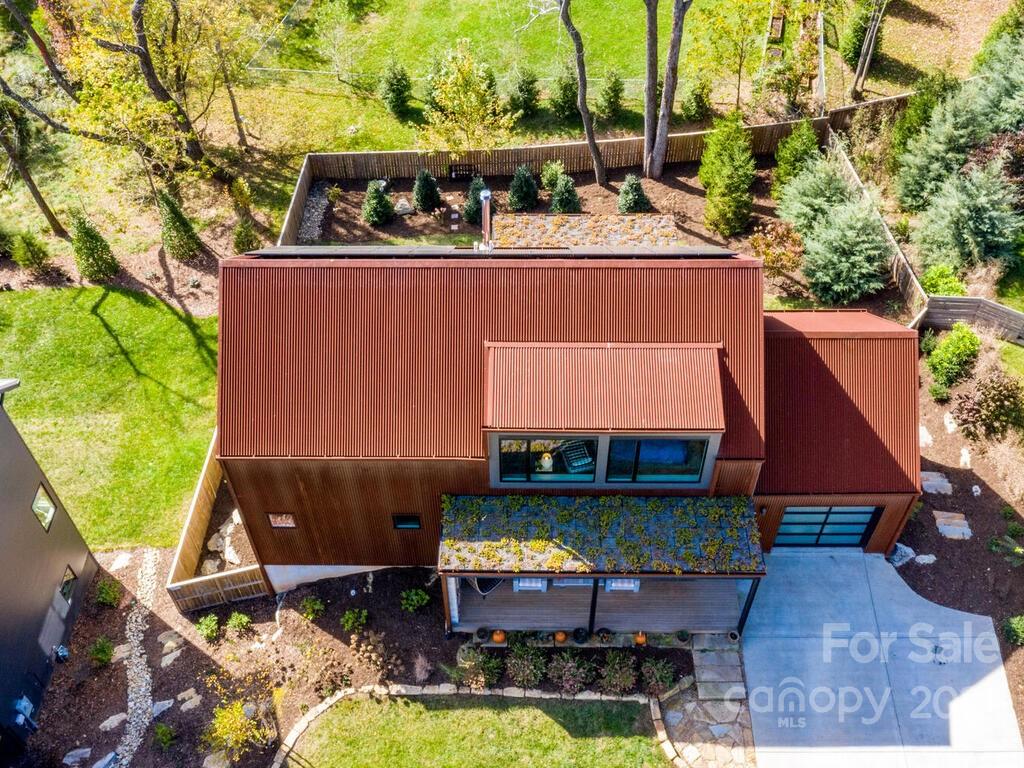 64 Malvern Walk Asheville NC 28806