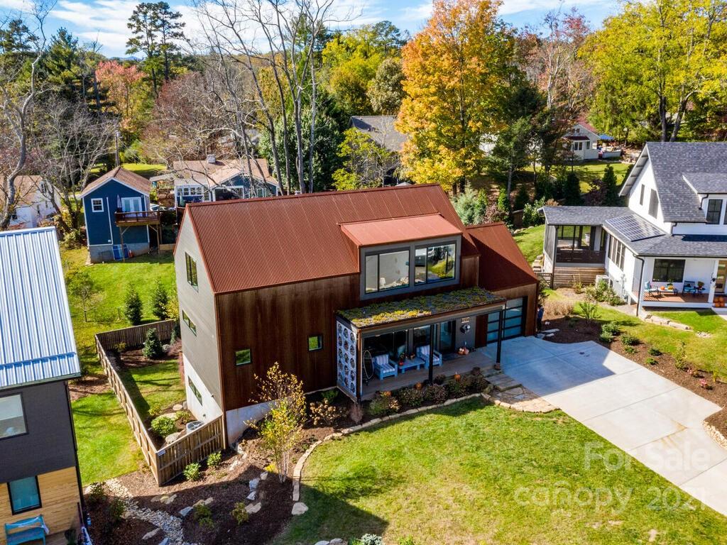 64 Malvern Walk Asheville NC 28806