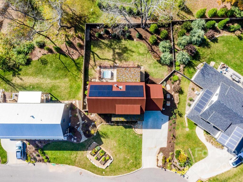 64 Malvern Walk Asheville NC 28806