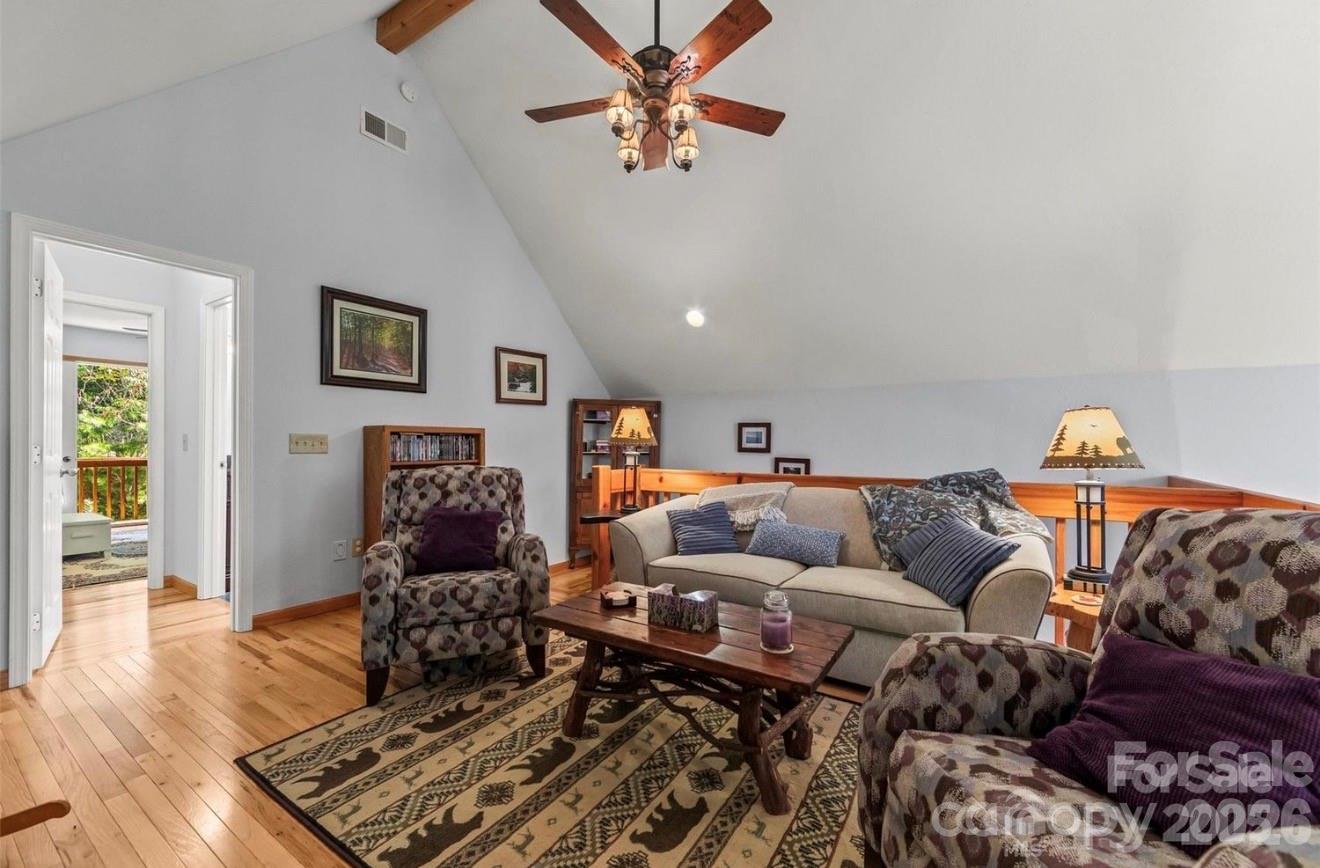 461 N Mallard Cove Almond NC 28771
