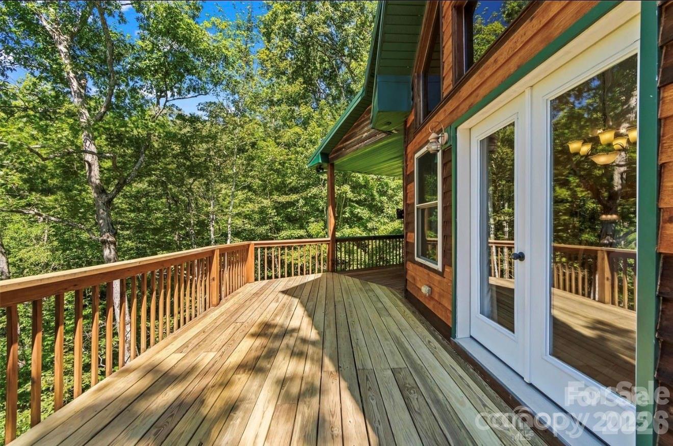 461 N Mallard Cove Almond NC 28771