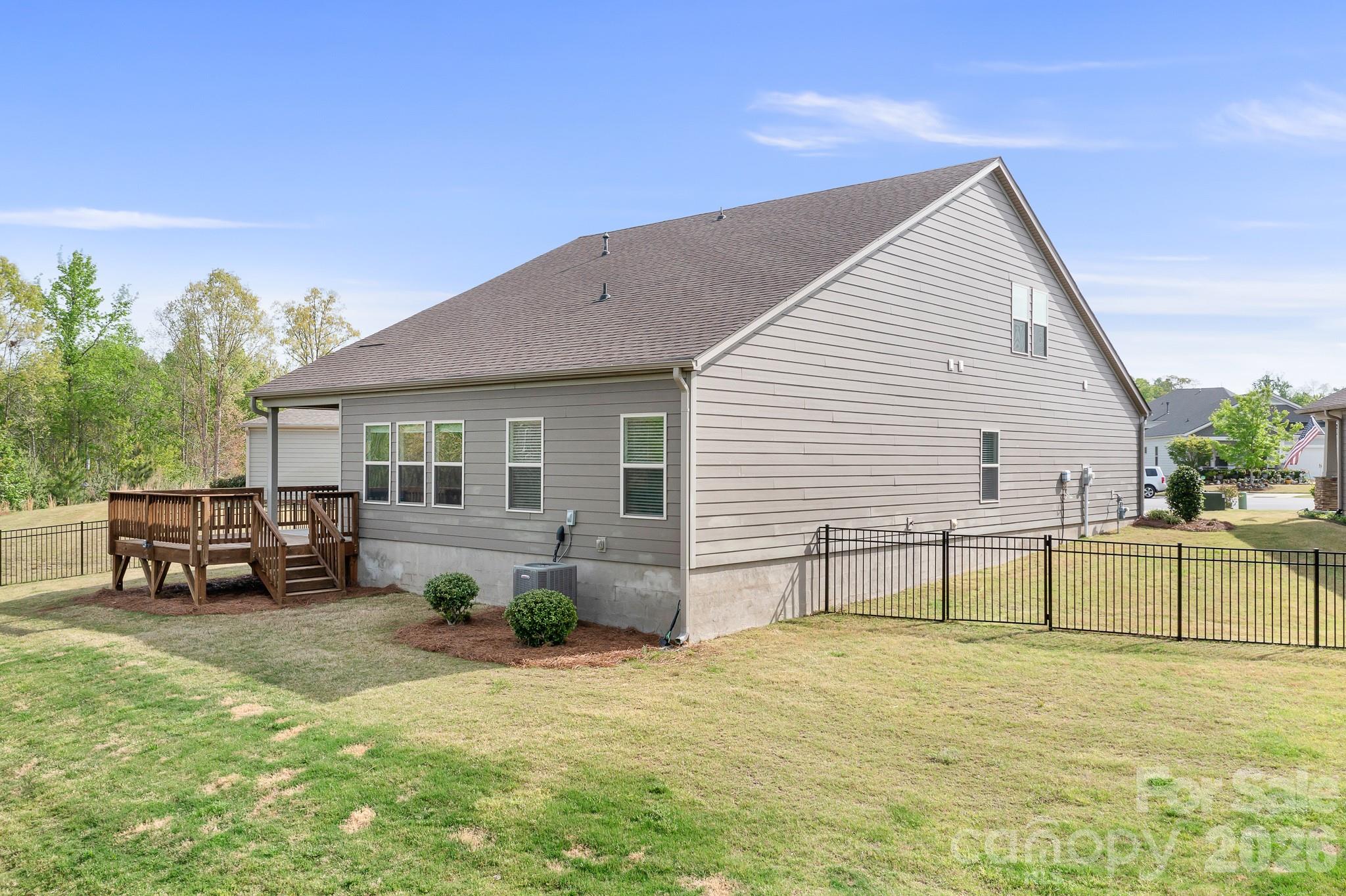 1909 Lotus Lane Denver NC 28037