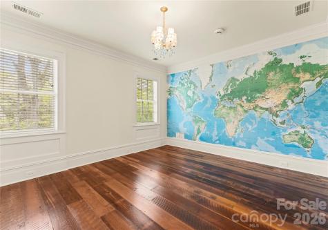 5520 Sharon View Road Charlotte NC 28226