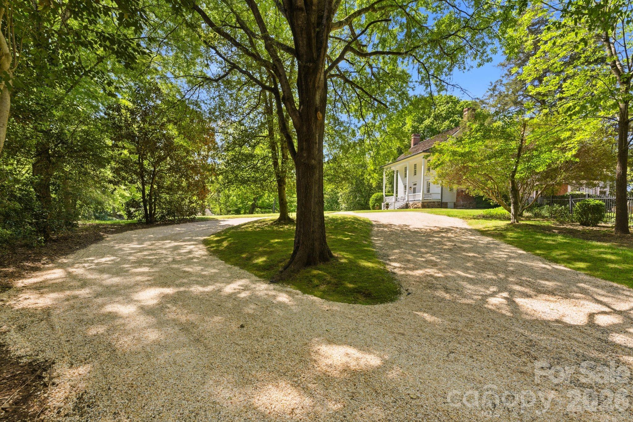 5520 Sharon View Road Charlotte NC 28226