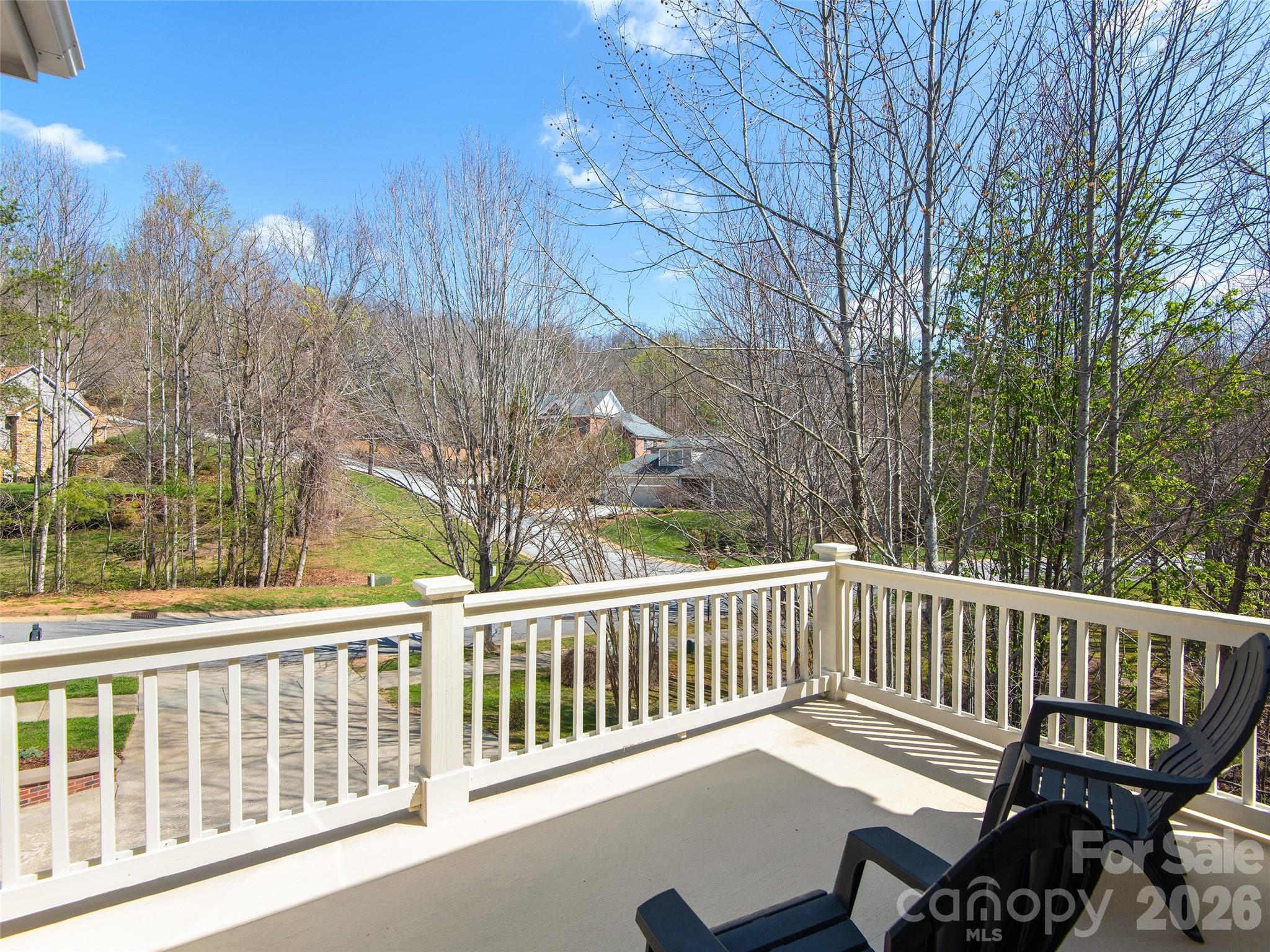 1672 Olmsted Drive Asheville NC 28803