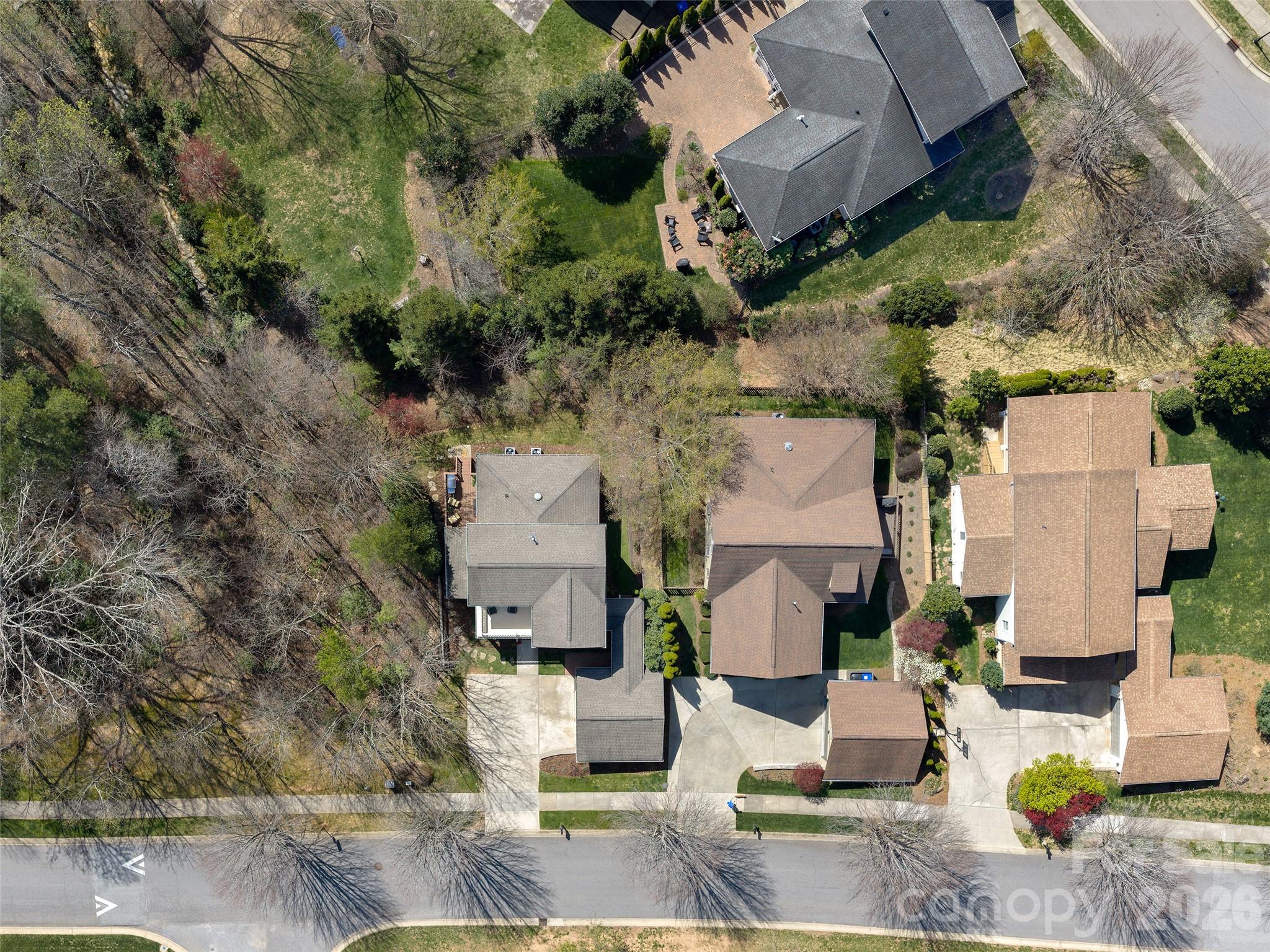 1672 Olmsted Drive Asheville NC 28803