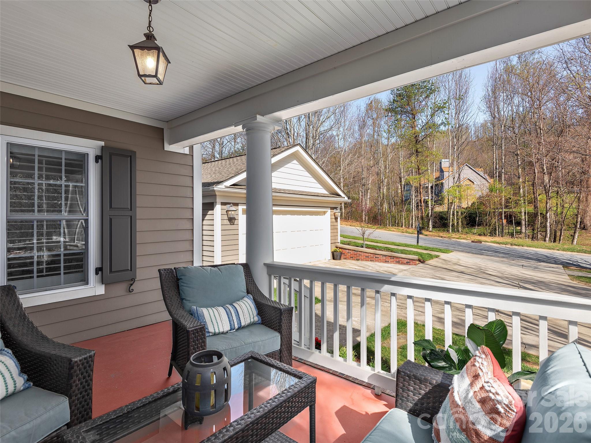 1672 Olmsted Drive Asheville NC 28803