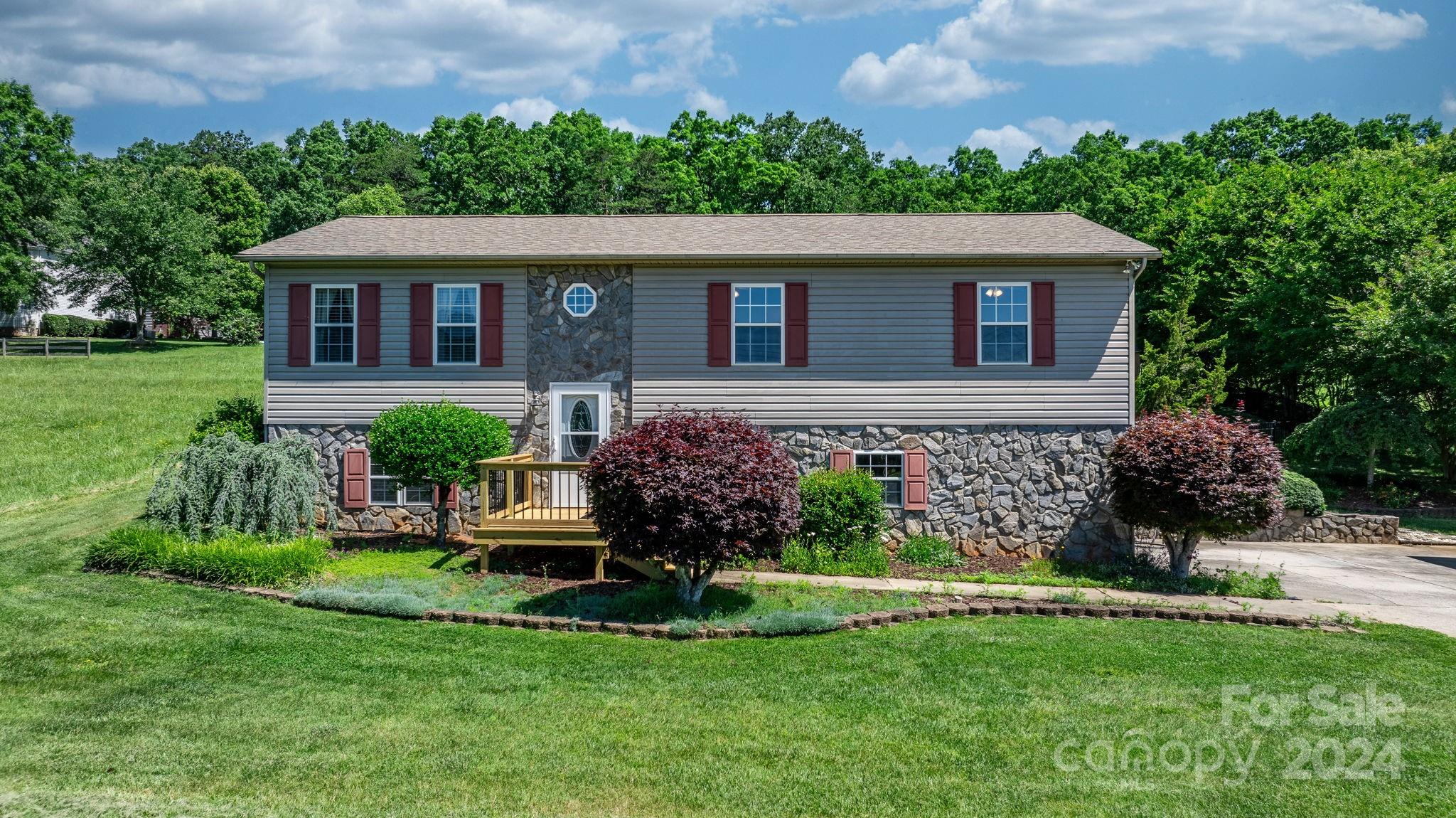 3940 Temple Hill Church Road Granite Falls NC 28630