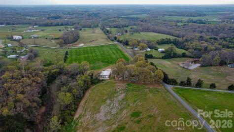 1524 Old Lawyers Road Marshville NC 28103