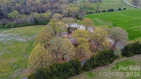 1524 Old Lawyers Road Marshville NC 28103