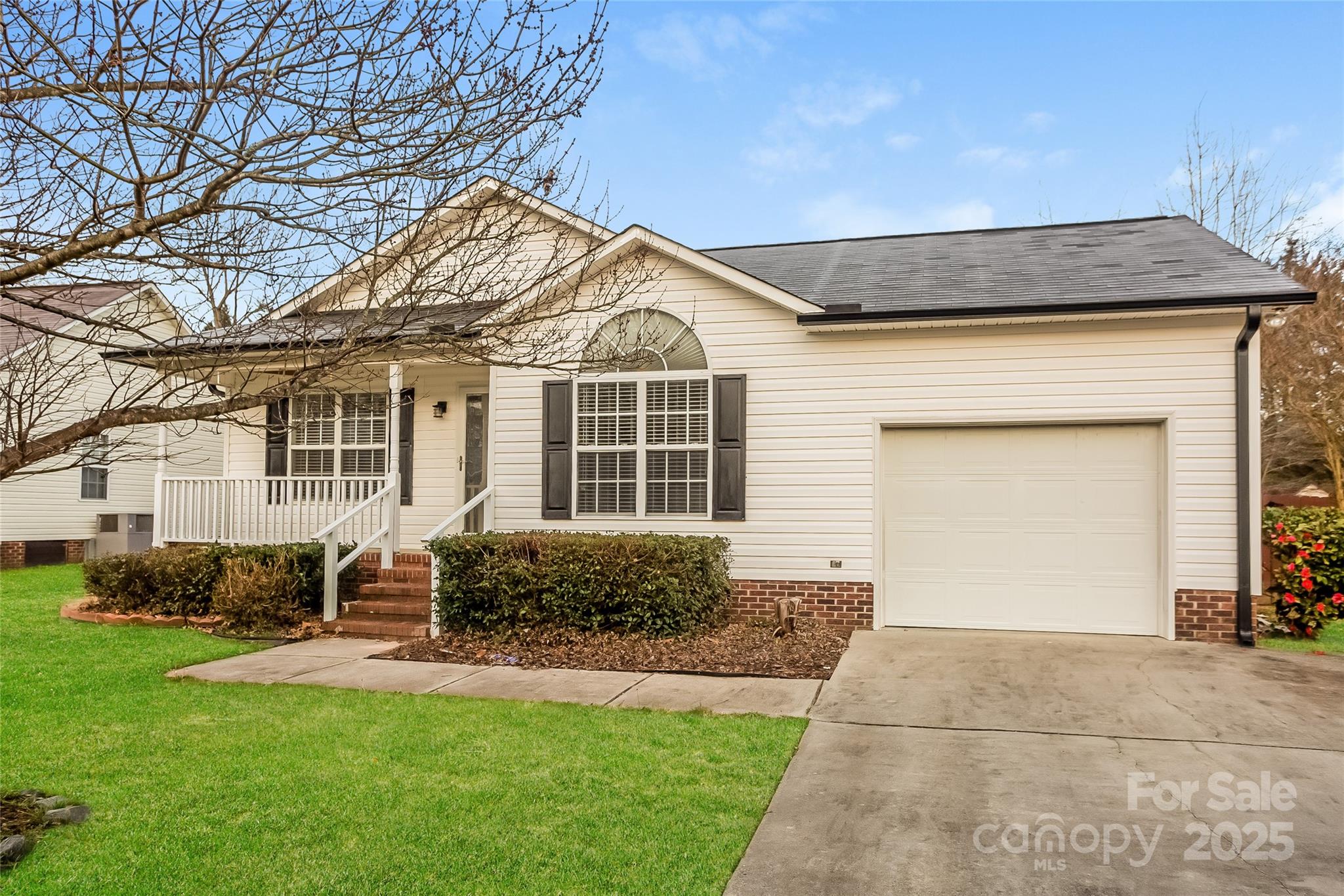 828 Saint Andrews Place Concord NC 28025