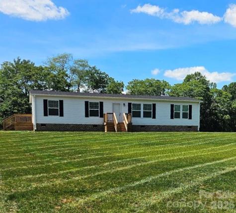 501 Eagle Mills Road Hamptonville NC 27020