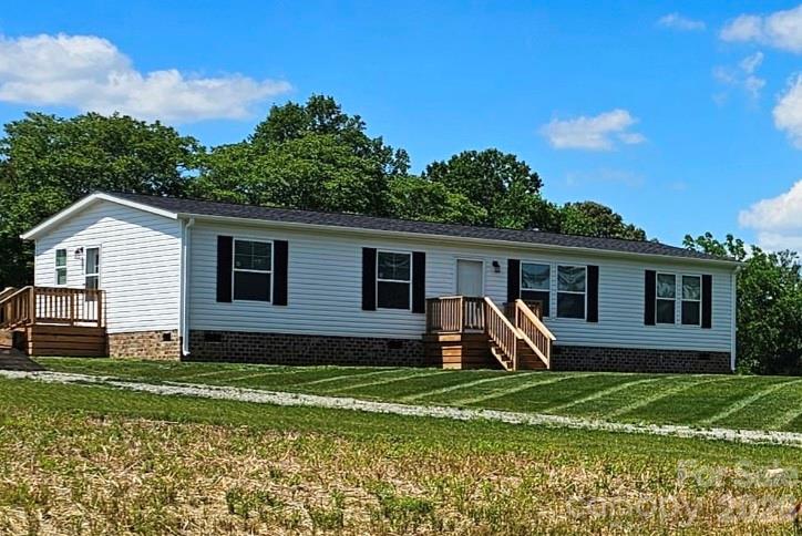501 Eagle Mills Road Hamptonville NC 27020
