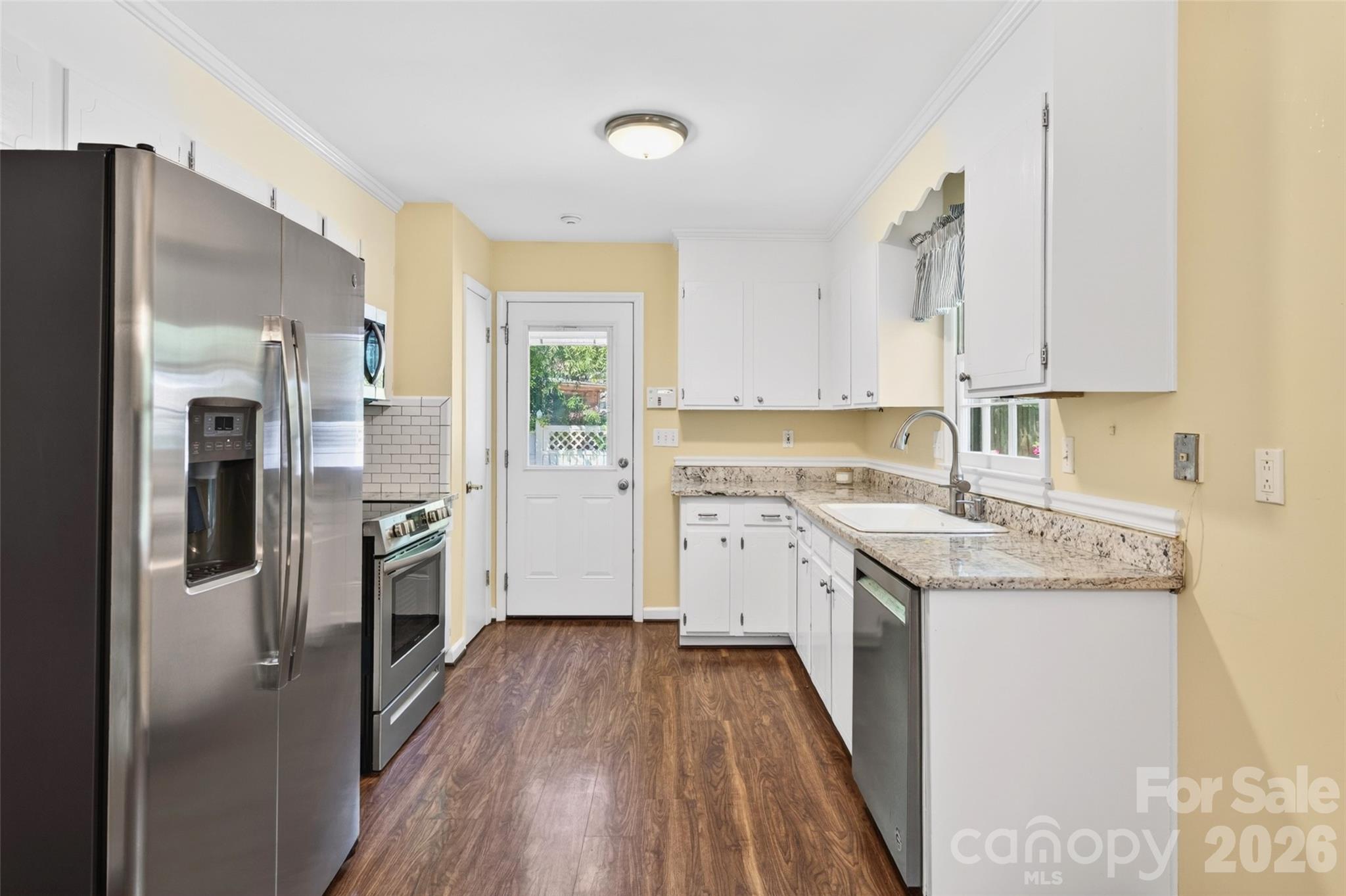 1511 Ormsby Court Charlotte NC 28211