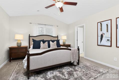 2017 Karen Woods Lane Charlotte NC 28216