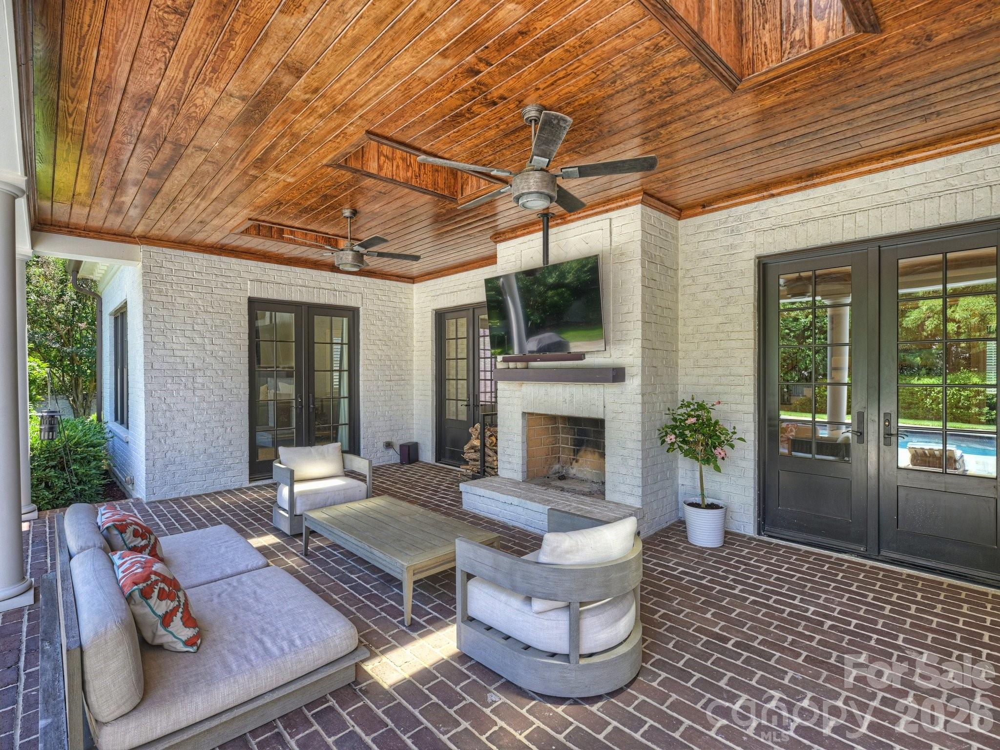 2313 Richardson Drive Charlotte NC 28211