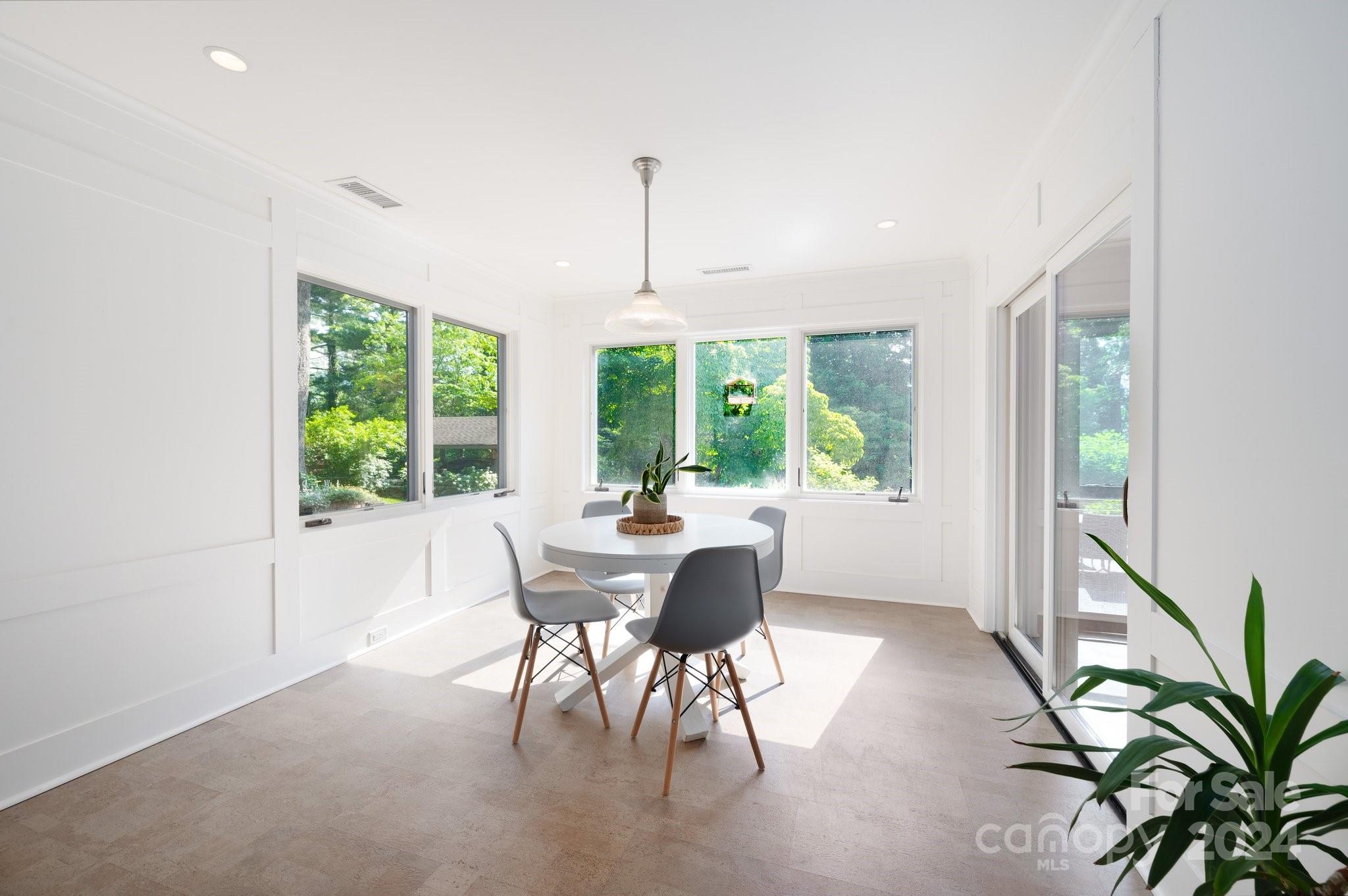 31 Inglewood Road Asheville NC 28804