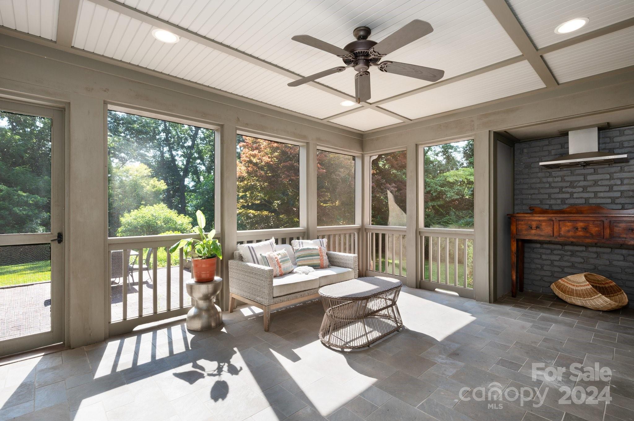 31 Inglewood Road Asheville NC 28804