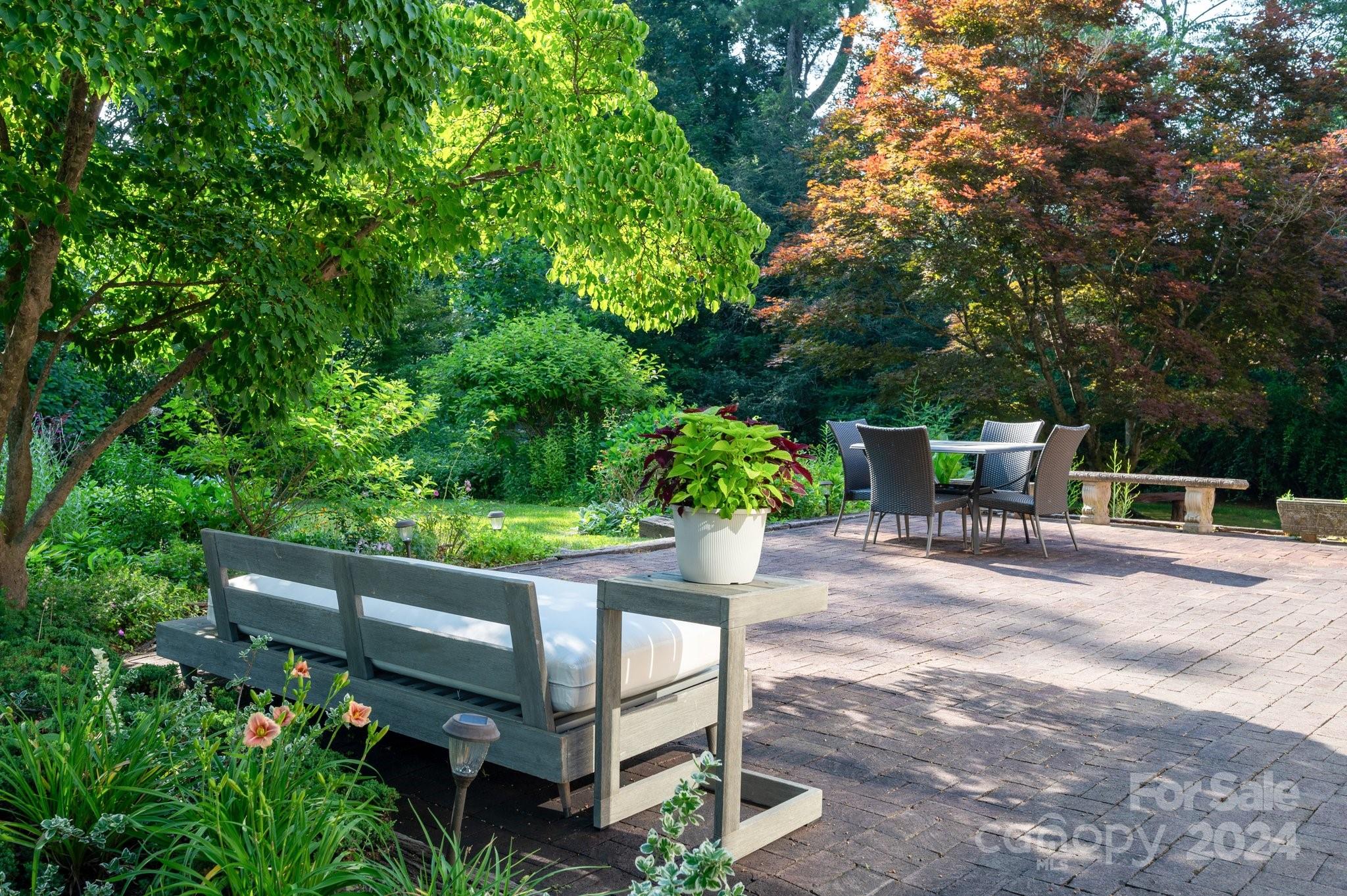 31 Inglewood Road Asheville NC 28804