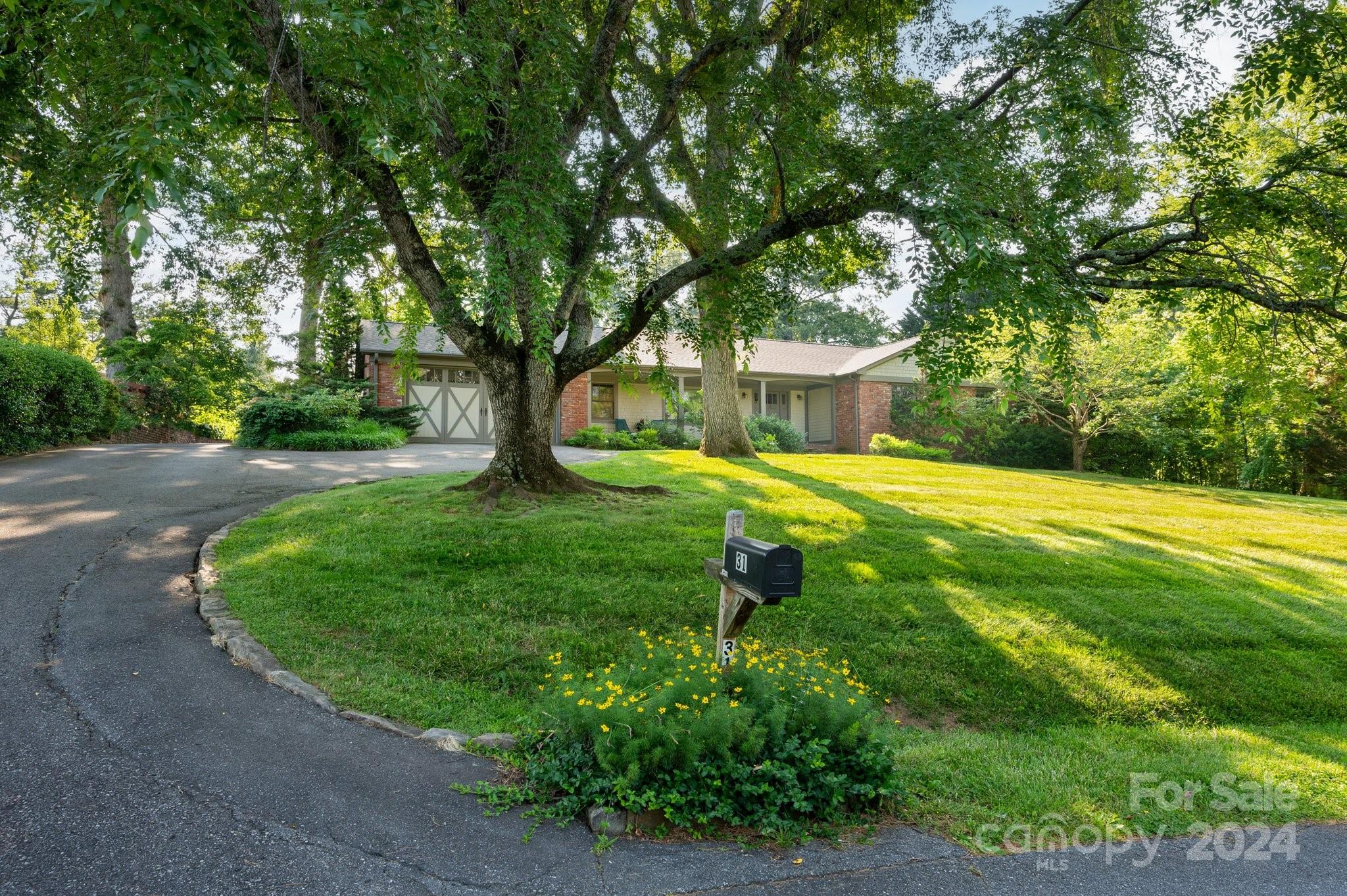 31 Inglewood Road Asheville NC 28804