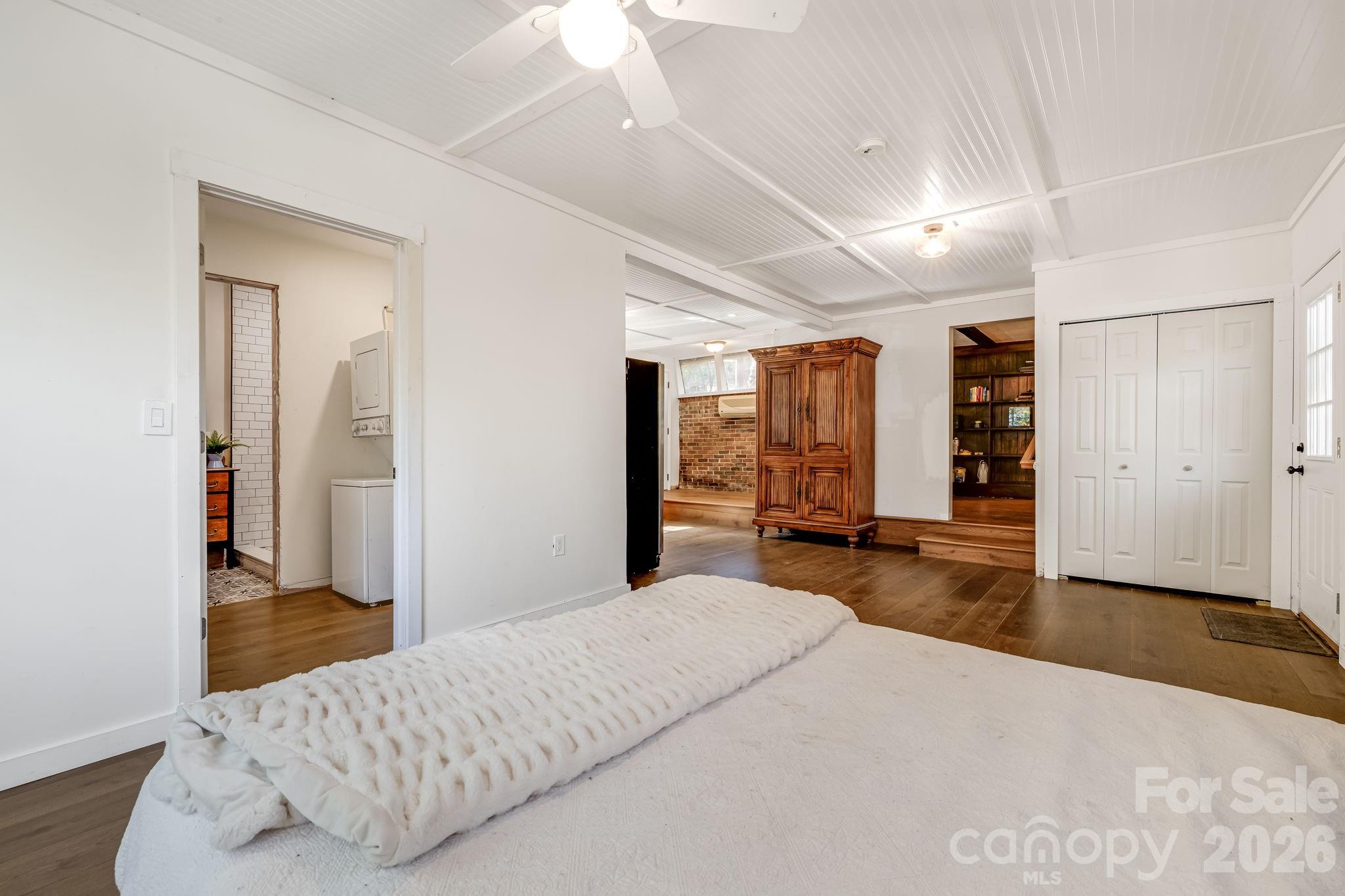 203 Davis Mountain Road Laurel Park NC 28739