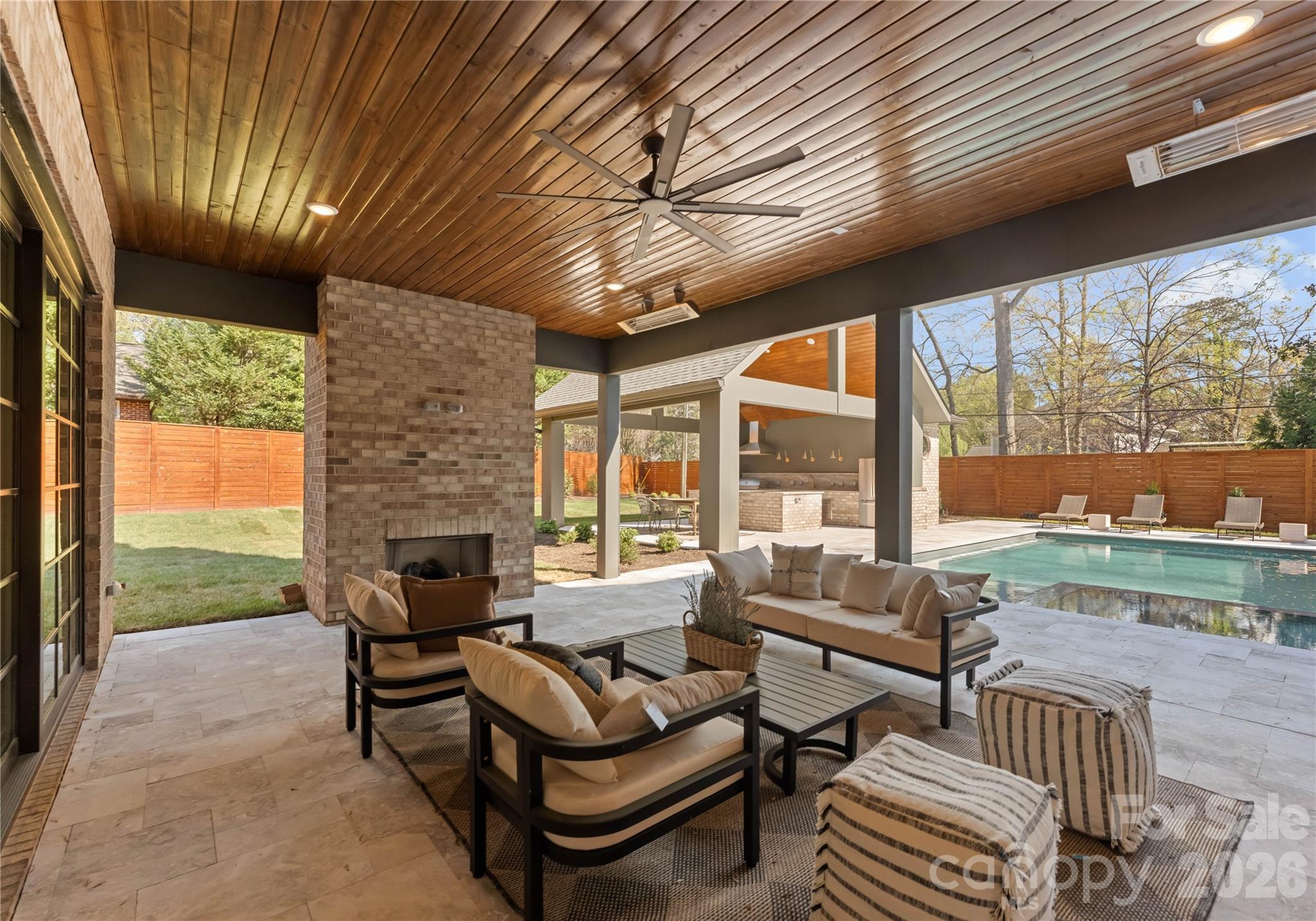 154 N Canterbury Road Charlotte NC 28211